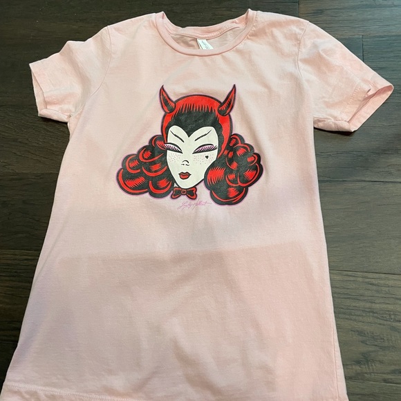 Lucky Hellcat Devil Tee - Picture 2 of 9
